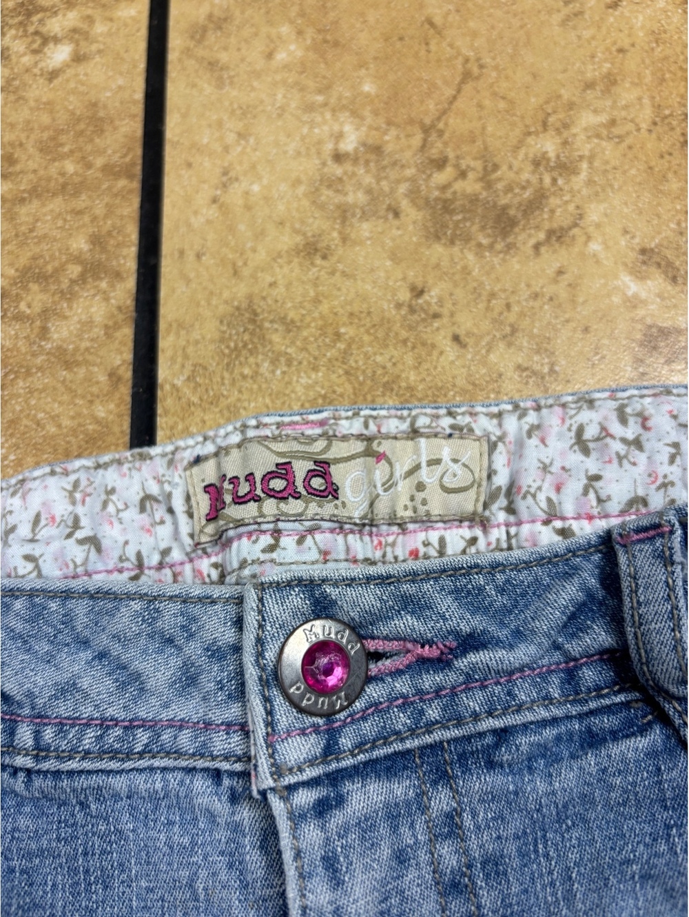 Mudd Y2K Pink Floral Embroidered Denim Mini Shorts - Picture 4 of 4